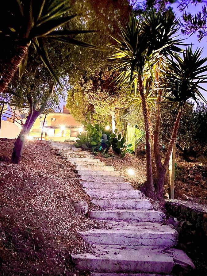 La Collina Sul Mare Bed and Breakfast Palma di Montechiaro Exteriör bild