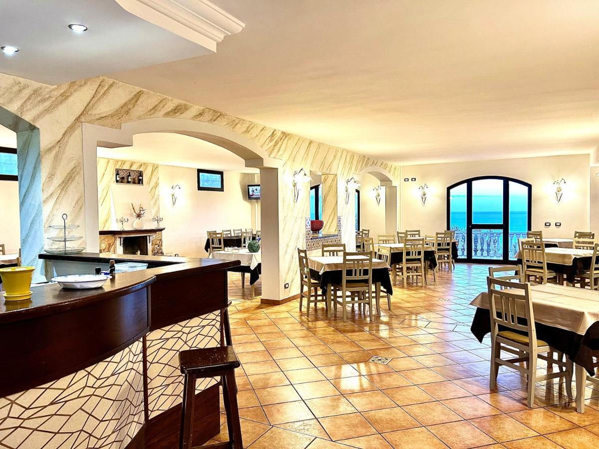 La Collina Sul Mare Bed and Breakfast Palma di Montechiaro Exteriör bild