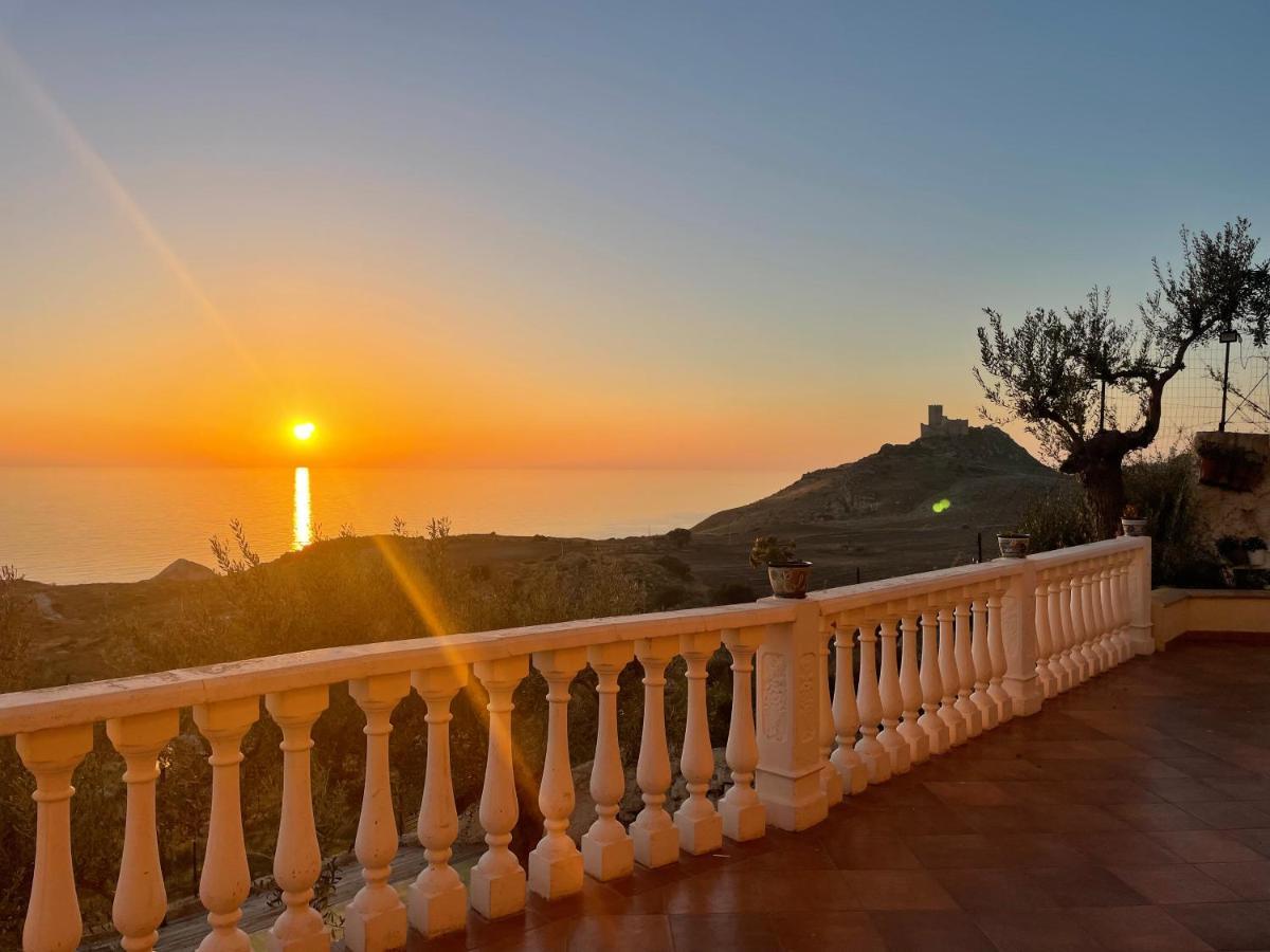 La Collina Sul Mare Bed and Breakfast Palma di Montechiaro Exteriör bild